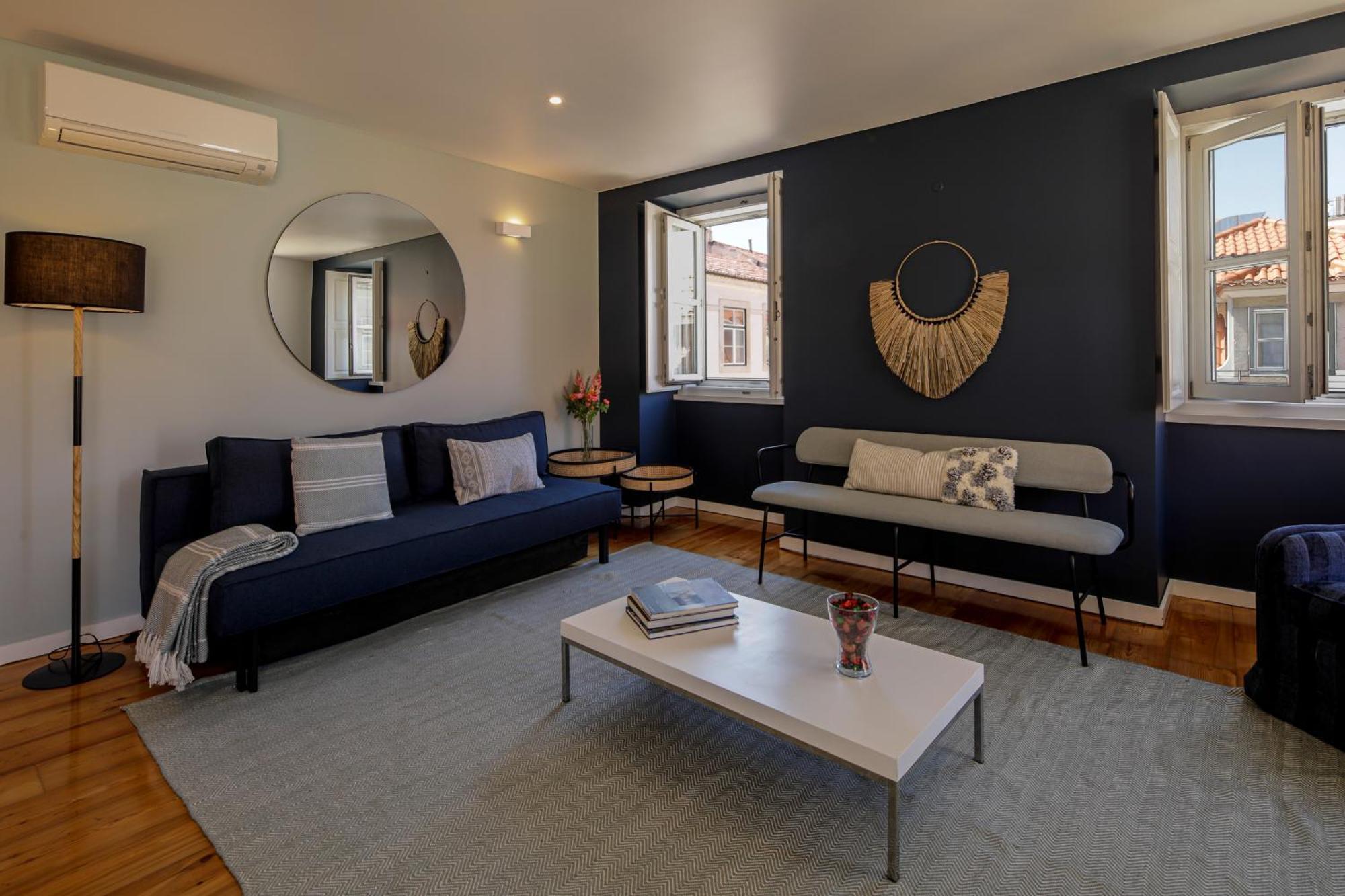 Chiado Premium Two Bedroom Apartment By Les Deux Mariettes Lisbon Exterior photo